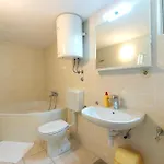 Apartamento 1 *