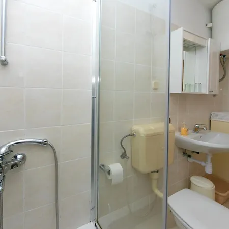 1 Podgora (Split-Dalmatia)