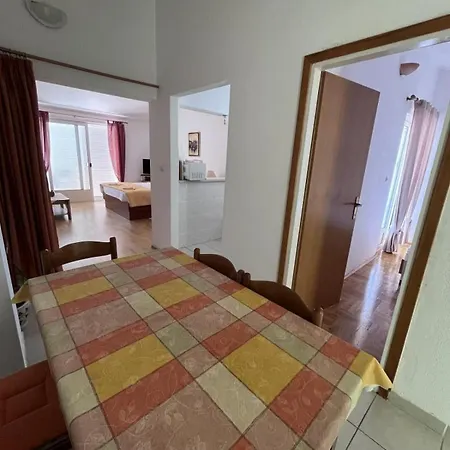 1 Podgora