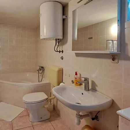 1 Podgora