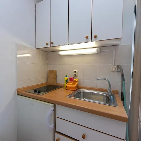 Apartment 1 *