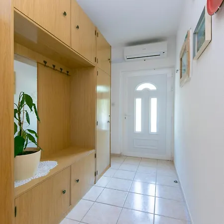 Apartment 1 *